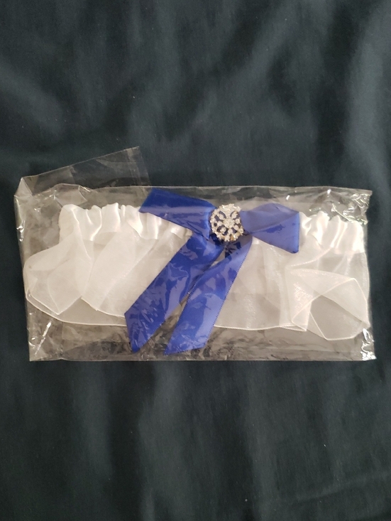 Accessories - NWT- White and Blue Garter with Rhinestone Accent